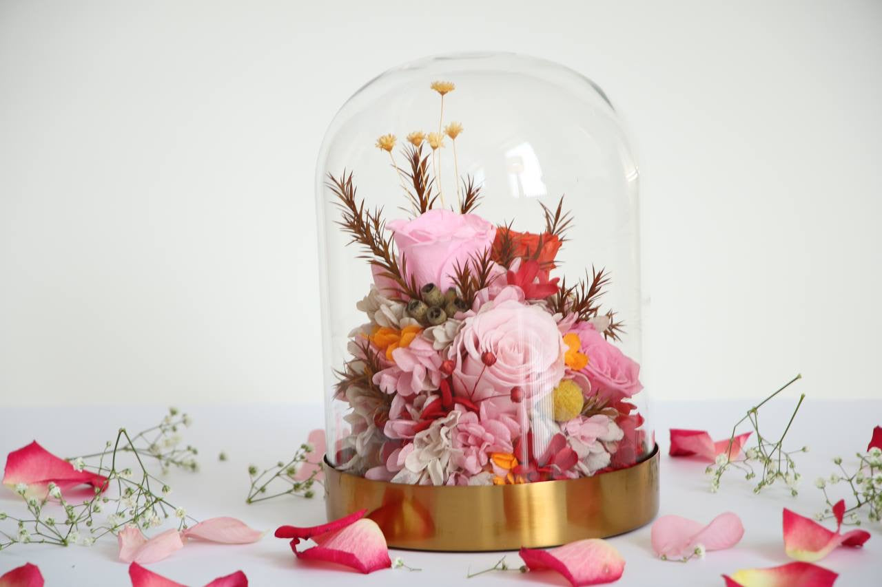 Florever lasting bouquet- Gold base Dome